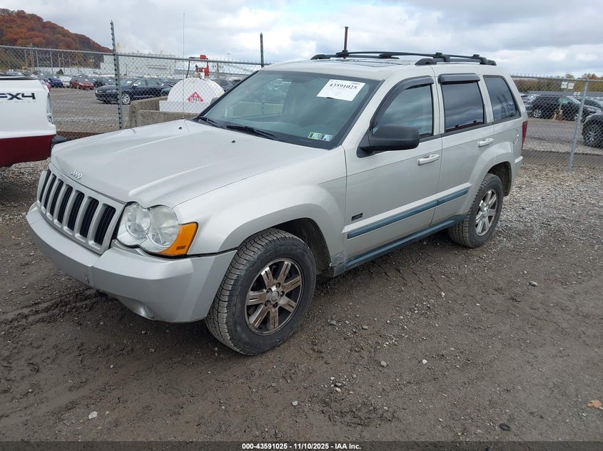 1J8GR48K68C153681 2008 JEEP GRAND CHEROKEE photo no. 2