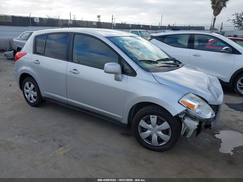 NISSAN VERSA 1.8 S