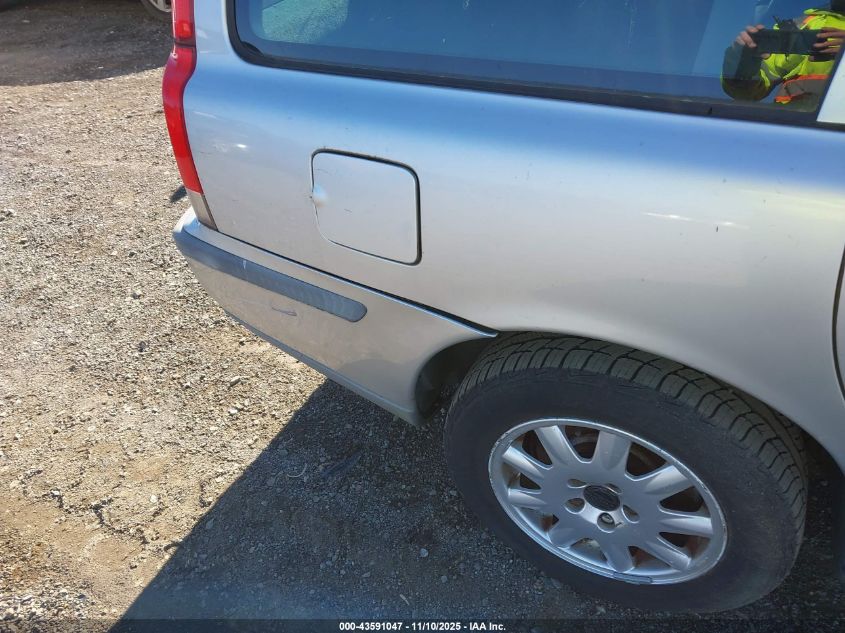 2001 Volvo V70 2.4 VIN: YV1SW61N512059498 Lot: 43591047