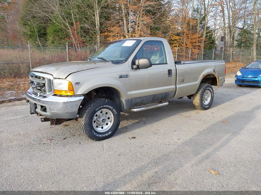 1FTNF21L21EB87741 2001 FORD F250 photo no. 2