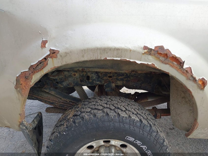 2001 Ford F-250 Xl/Xlt VIN: 1FTNF21L21EB87741 Lot: 43591064