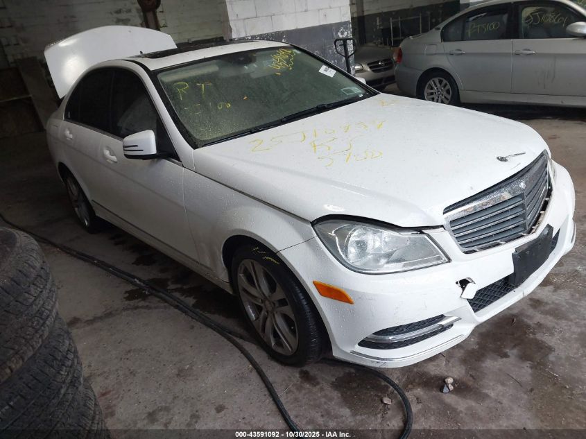 MERCEDES-BENZ C-CLASS LUXURY 4MATIC