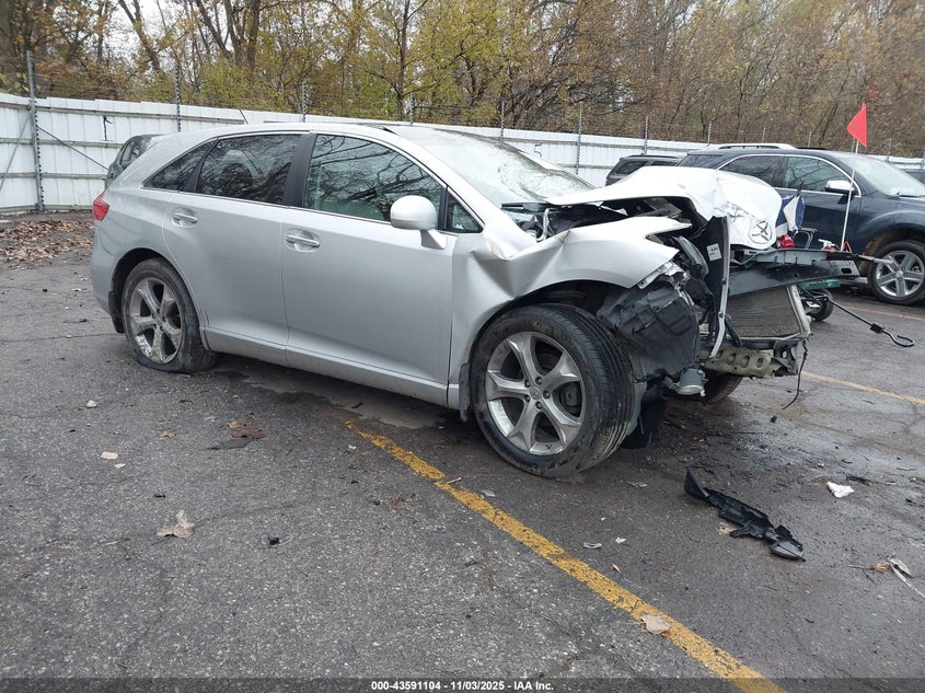 TOYOTA VENZA BASE V6