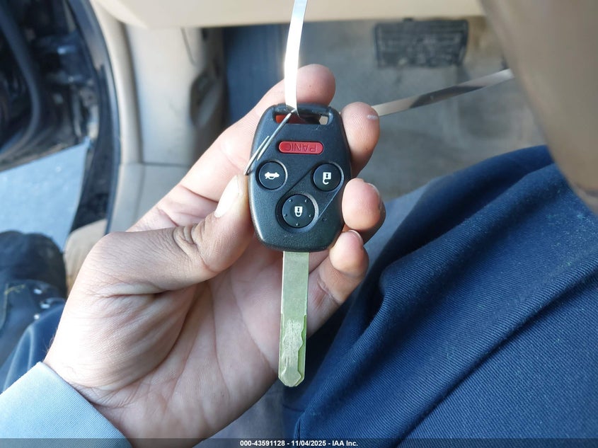 2005 Honda Accord 2.4 Ex VIN: 1HGCM56895A018379 Lot: 43591128