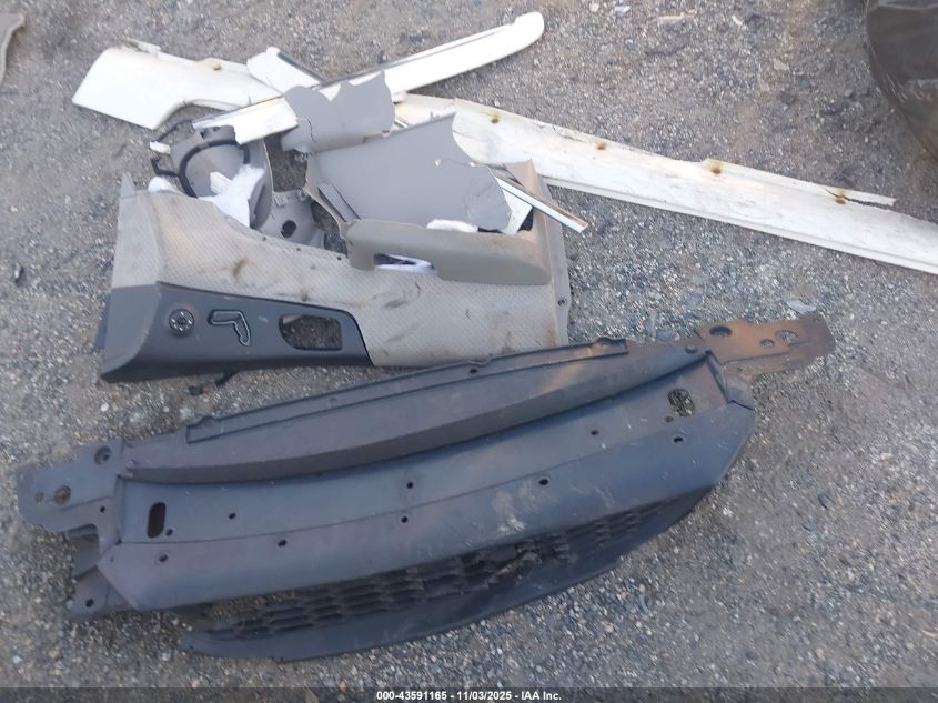 2007 Hyundai Entourage Gls/Limited/Se VIN: KNDMC233176035972 Lot: 43591165