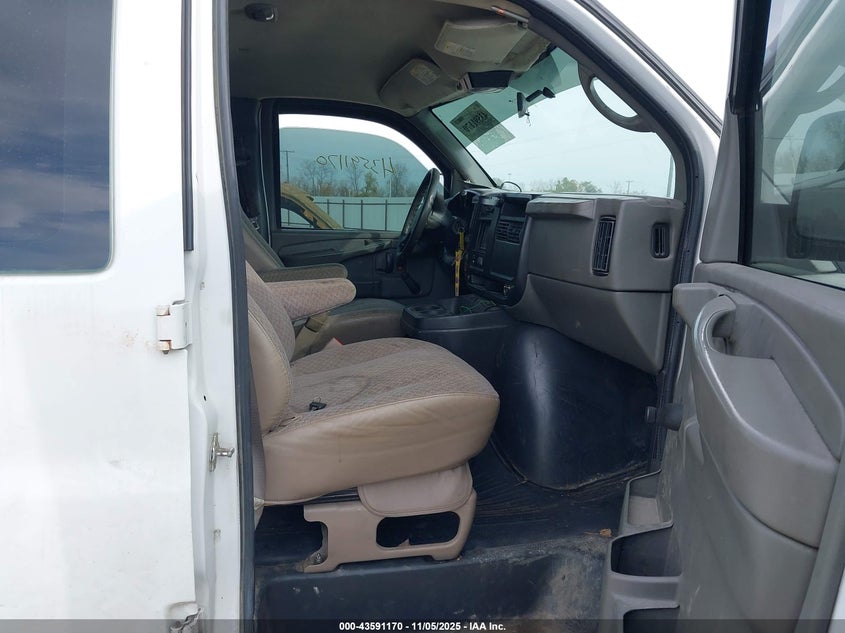 1GCHG392961207364 2006 CHEVROLET EXPRESS photo no. 5