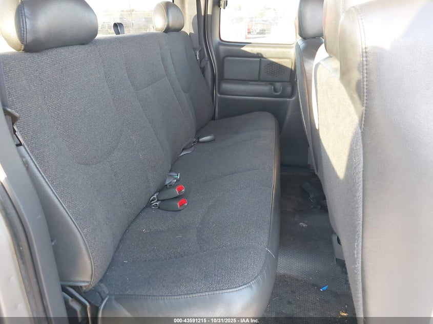 2003 GMC Sierra 1500 Work Truck VIN: 2GTEC19XX31319126 Lot: 43591215