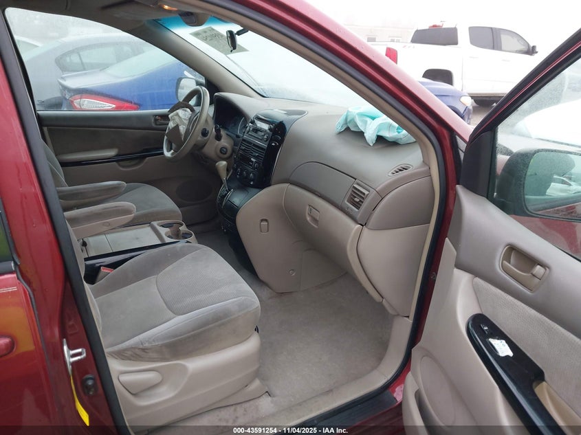 5TDZA23C64S126663 2004 TOYOTA SIENNA photo no. 5