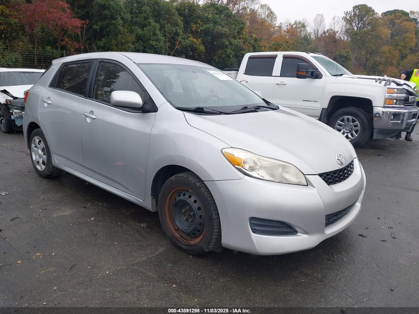 2T1KU4EE1AC264845 2010 Toyota Matrix auction photo 1