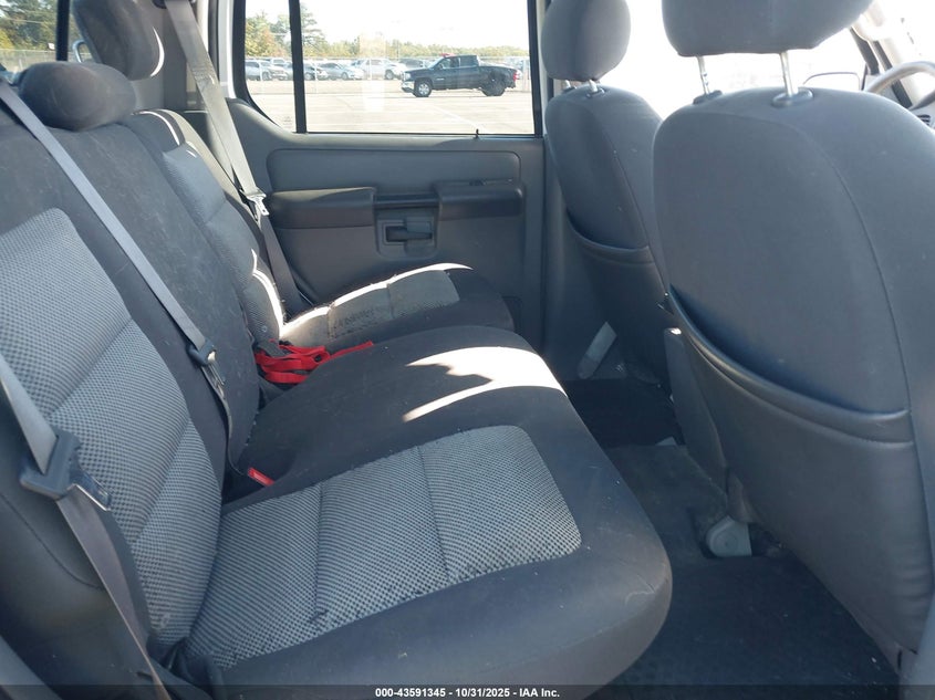 2004 Ford Explorer Sport Trac Adrenalin/Xls/Xlt VIN: 1FMZU67K44UA96733 Lot: 43591345