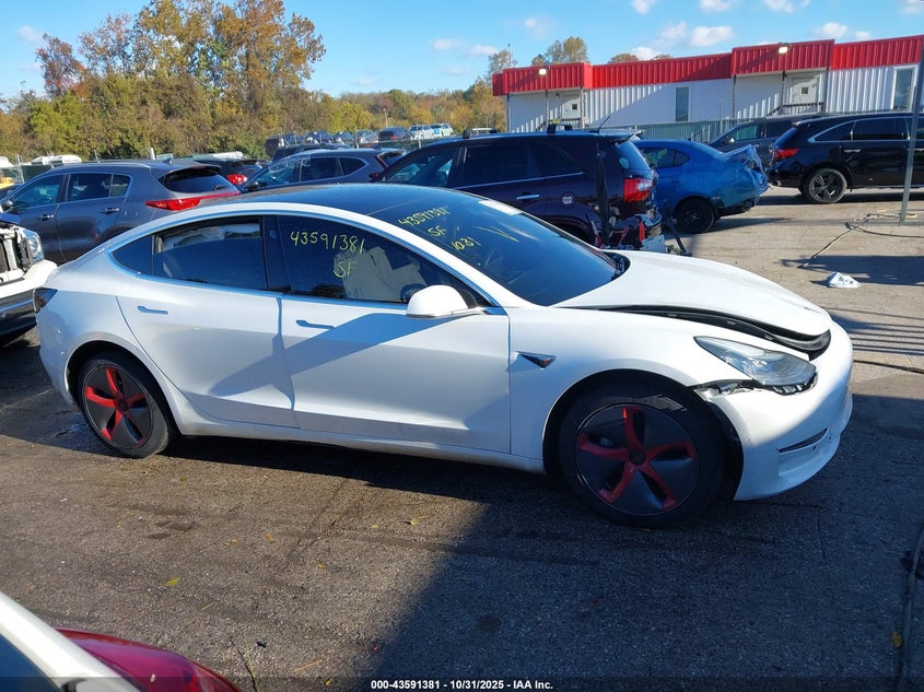 2020 Tesla Model 3 Standard Range Plus Rear-Wheel Drive/Standard Range Rear-Wheel Drive VIN: 5YJ3E1EA5LF591096 Lot: 43591381