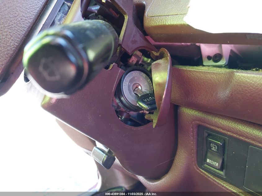 1989 Toyota Camry Dlx VIN: JT2SV21W3K0284938 Lot: 43591384