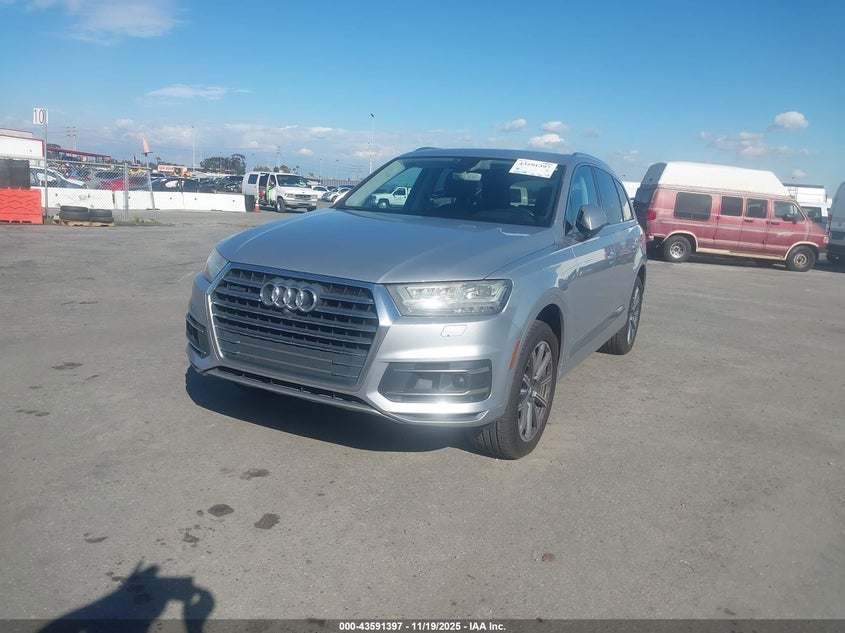 Vin: wa1vaaf75hd003763, lot: 44086493, audi q7 3.0t premium 20172