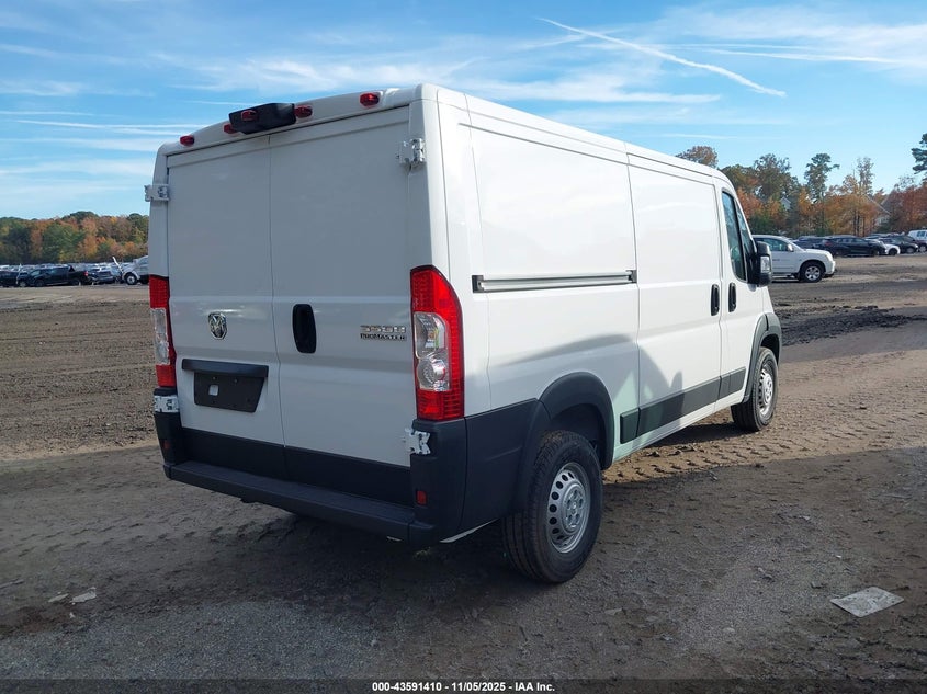 Vin: 3c6mrvwg4re154330, lot: 44086508, ram promaster 3500 tradesman low roof 136 wb w/pass seat 20244
