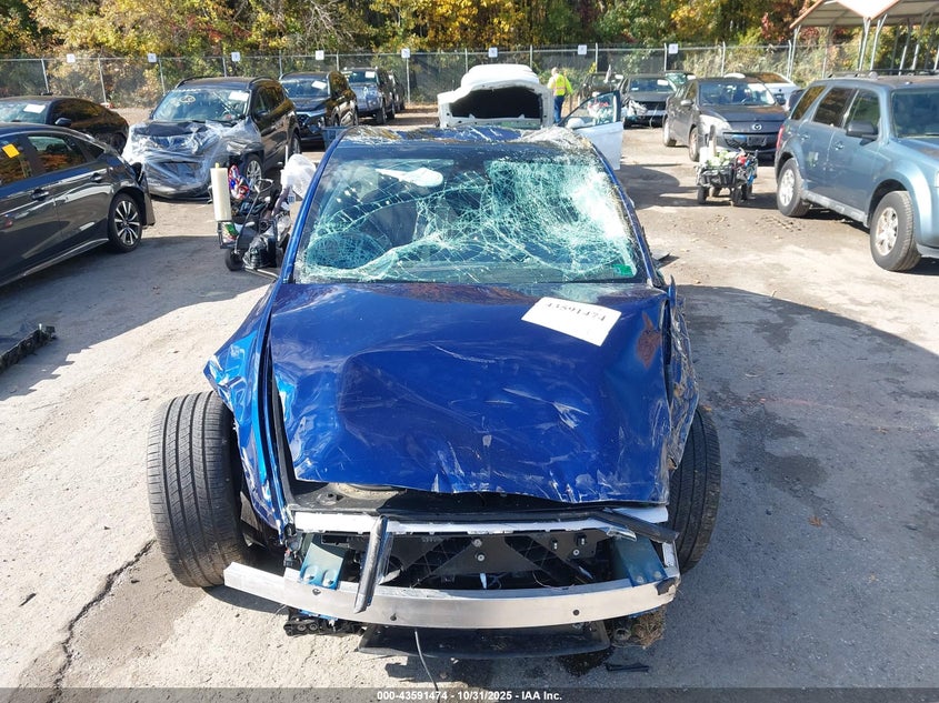 2026 Tesla Model Y Long Range Dual Motor All-Wheel Drive VIN: 7SAYGDED9TA486086 Lot: 43591474