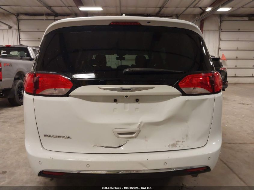 2017 Chrysler Pacifica Touring-L VIN: 2C4RC1BG0HR794191 Lot: 43591475