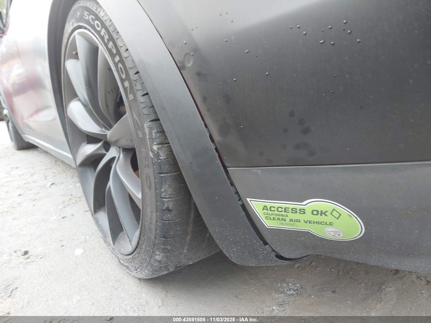 2016 Tesla Model X 60D/P100D/P90D VIN: 5YJXCAE41GFF00061 Lot: 43591508