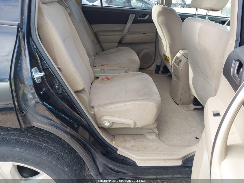 JTEES43A182069464 2008 TOYOTA HIGHLANDER photo no. 8