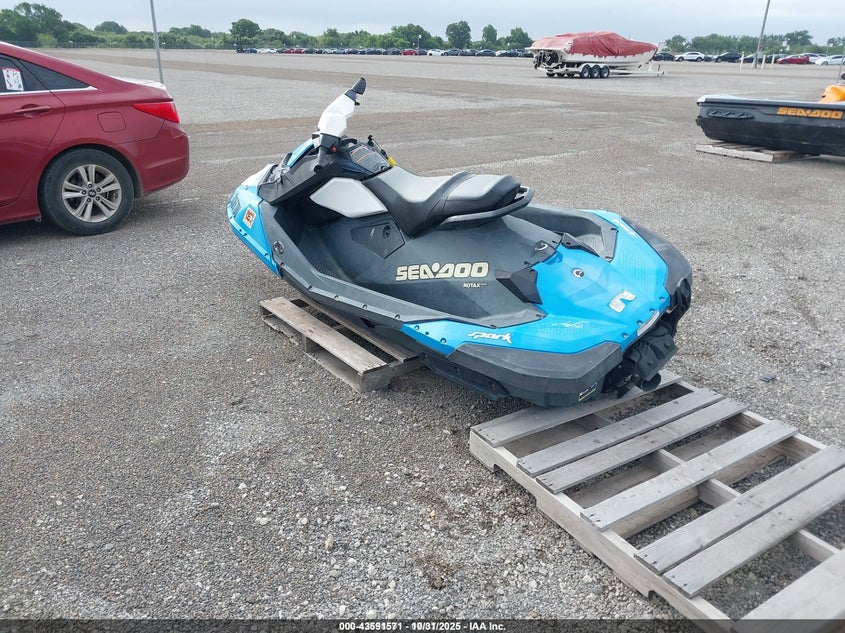 2017 Seadoo Spark null null null YDV79022D717 photo #4