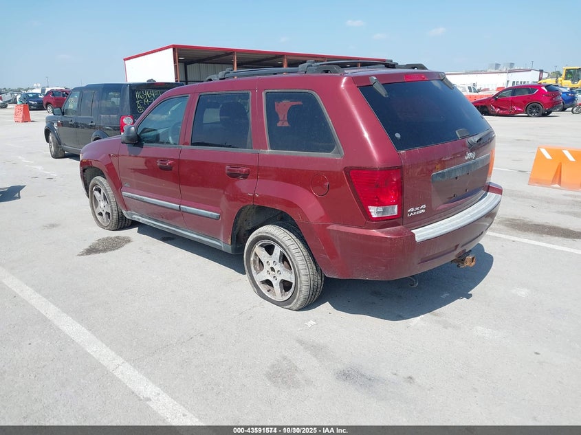 2007 Jeep Grand Cherokee Laredo red other gasoline 1J8GR48K47C645592 photo #4
