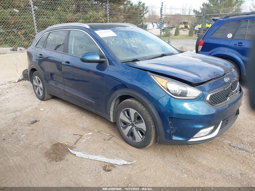 KIA NIRO LX