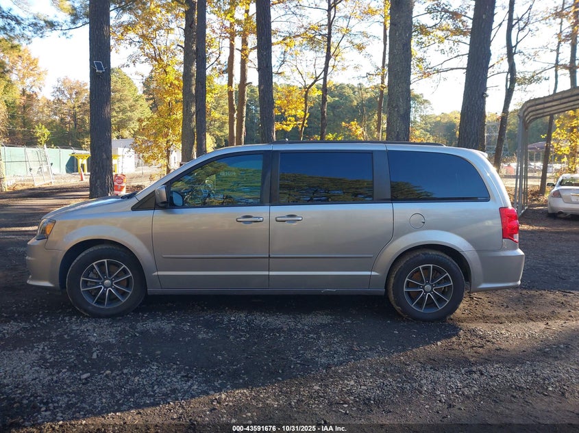2017 Dodge Grand Caravan Gt VIN: 2C4RDGEG8HR737832 Lot: 43591676
