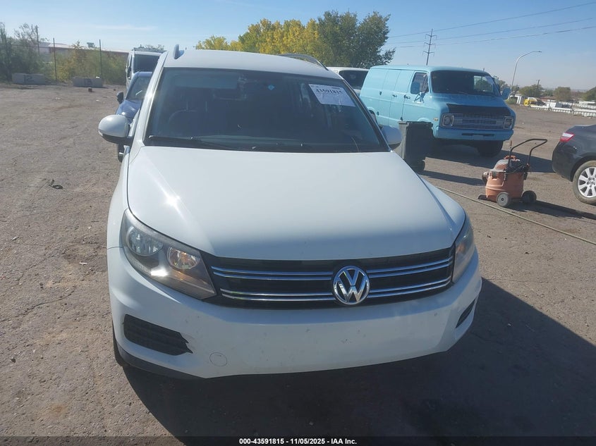 2015 VOLKSWAGEN TIGUAN S - WVGBV7AX2FW611423