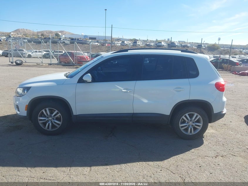 2015 VOLKSWAGEN TIGUAN S - WVGBV7AX2FW611423