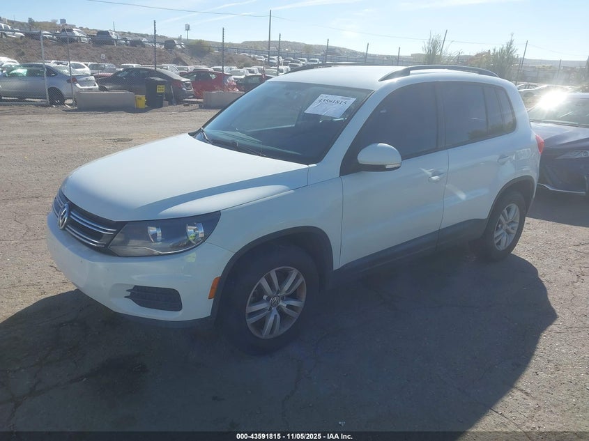 2015 VOLKSWAGEN TIGUAN S - WVGBV7AX2FW611423