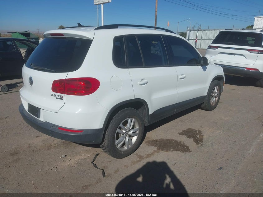 2015 VOLKSWAGEN TIGUAN S - WVGBV7AX2FW611423