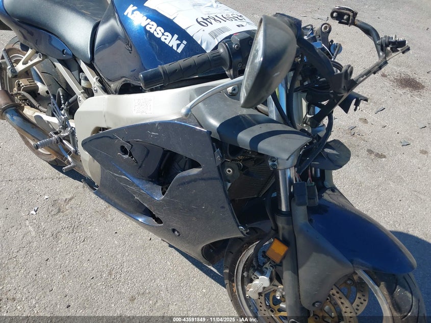 2005 Kawasaki Zx600 J1 VIN: JKAZX4J135A056382 Lot: 43591849