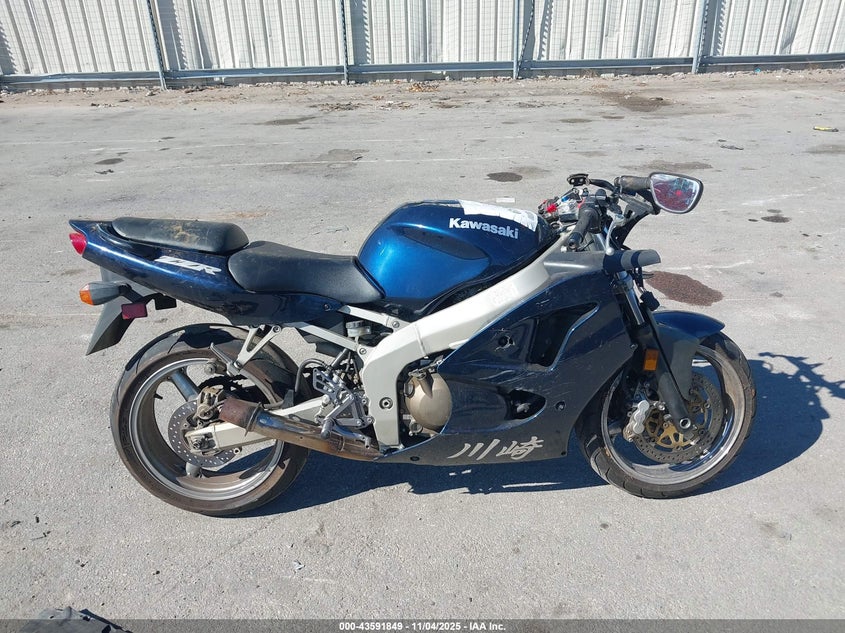 2005 Kawasaki Zx600 J1 VIN: JKAZX4J135A056382 Lot: 43591849