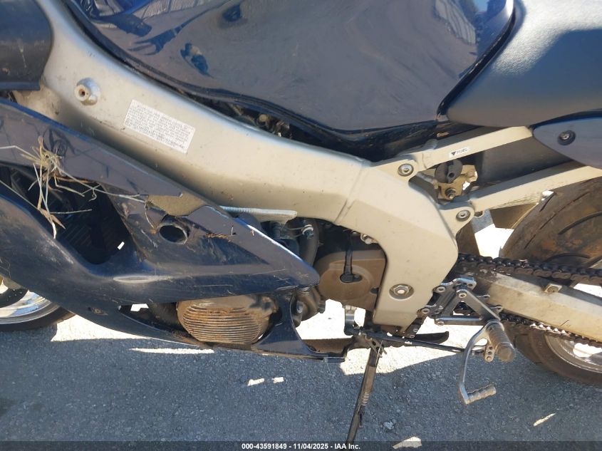 2005 Kawasaki Zx600 J1 VIN: JKAZX4J135A056382 Lot: 43591849