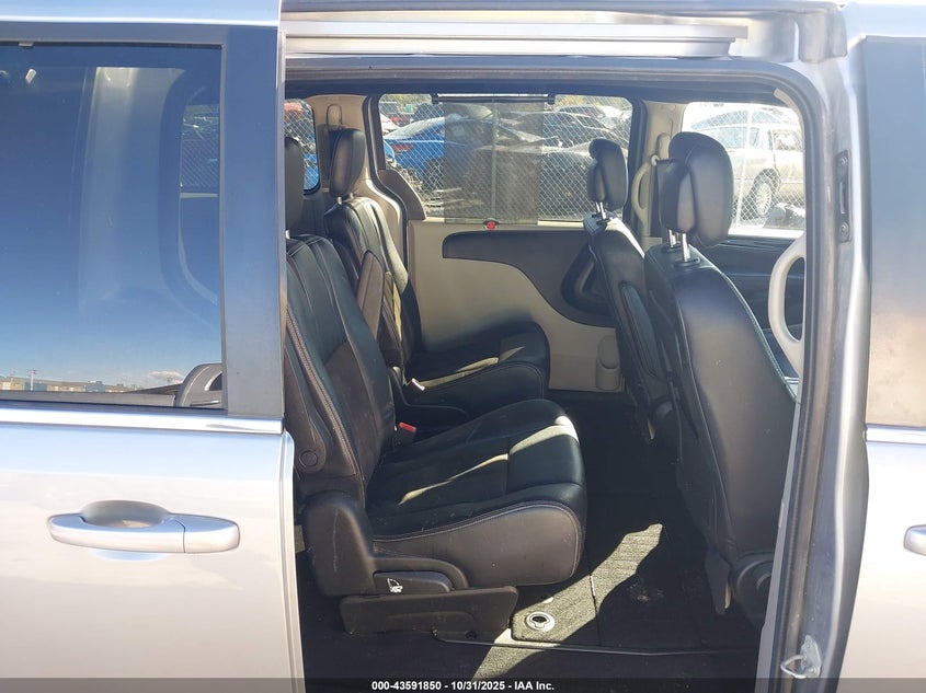 2020 Dodge Grand Caravan Sxt VIN: 2C4RDGCG9LR253535 Lot: 43591850