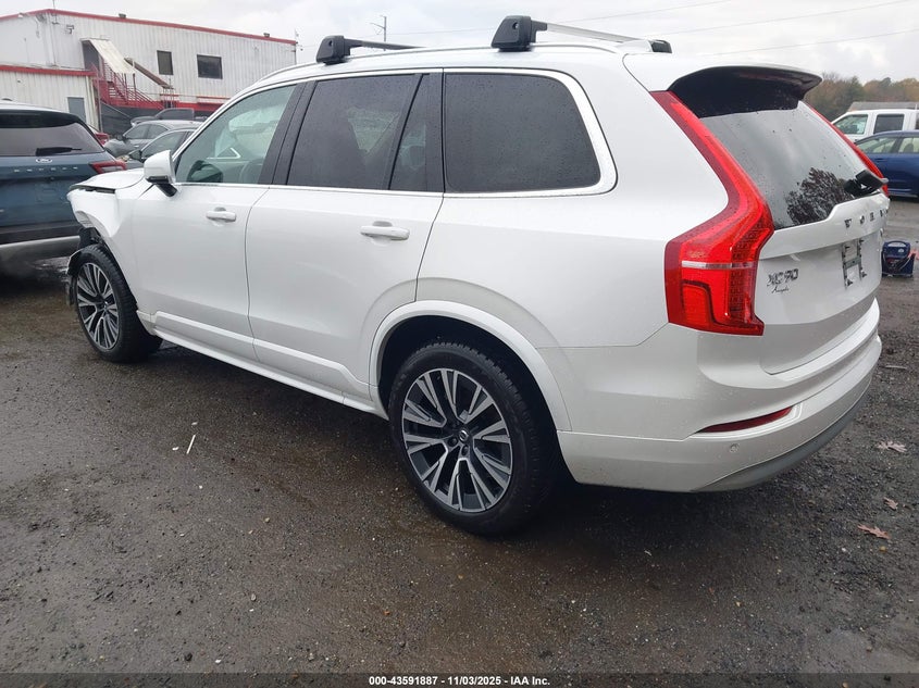 2022 VOLVO XC90 T6 MOMENTUM 7 PASSENGER YV4A22PK3N1853587