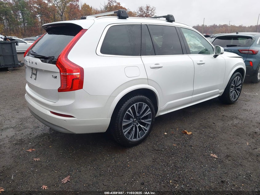 2022 VOLVO XC90 T6 MOMENTUM 7 PASSENGER YV4A22PK3N1853587