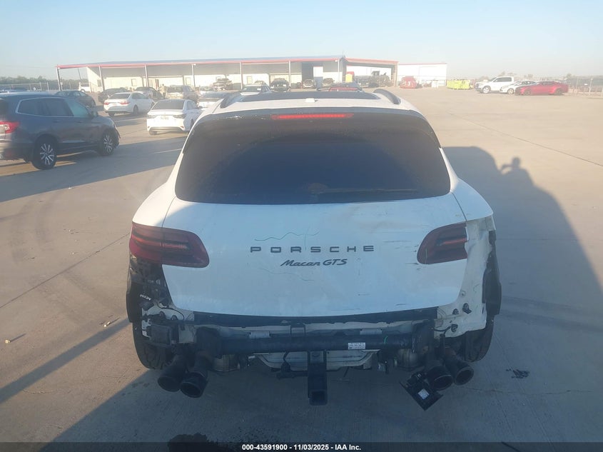 2017 PORSCHE MACAN GTS - WP1AG2A51HLB51850