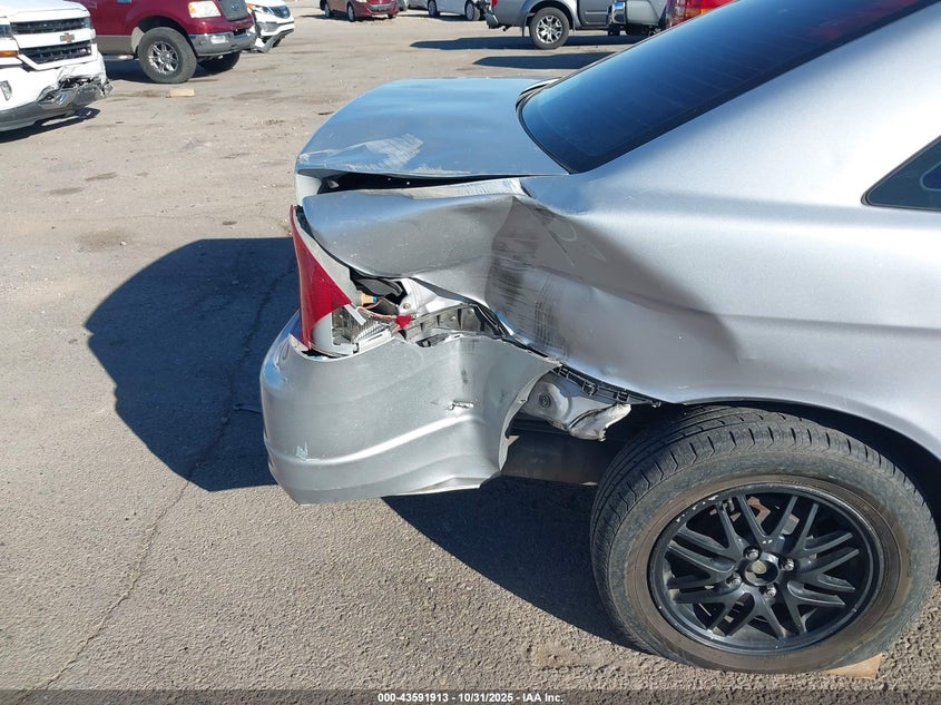 1HGEM22513L044463 2003 HONDA CIVIC photo no. 6