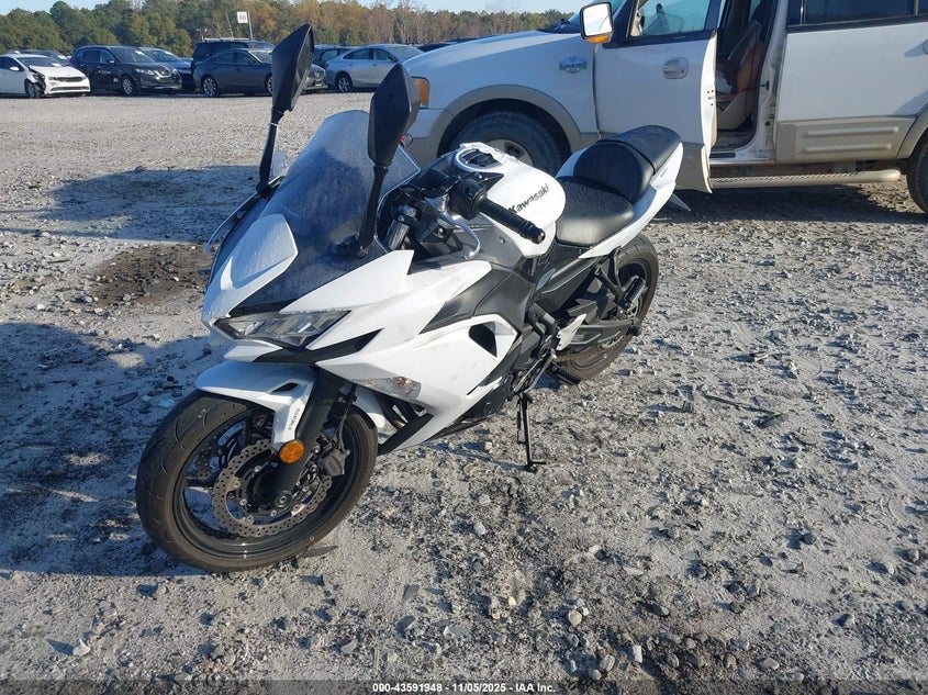 ML5EXEM17LDA12285 2020 KAWASAKI NINJA photo no. 2