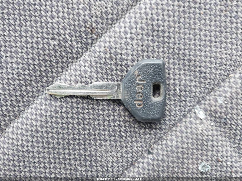 1996 Jeep Grand Cherokee Laredo VIN: 1J4GZ58SXTC308250 Lot: 43591970