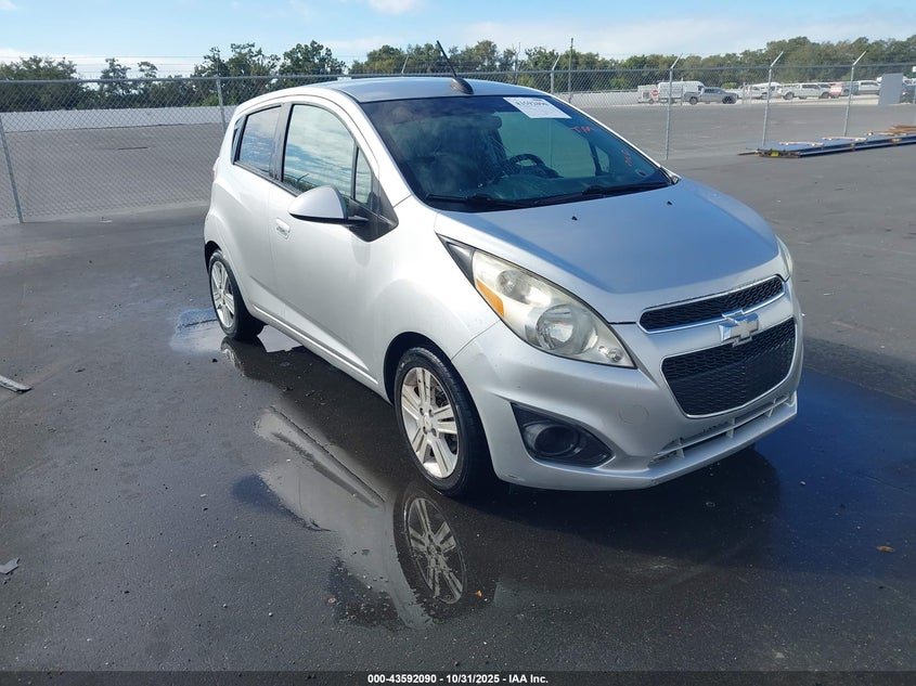 CHEVROLET SPARK 1LT CVT