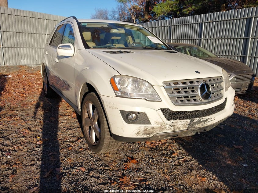 MERCEDES-BENZ M-CLASS 4MATIC