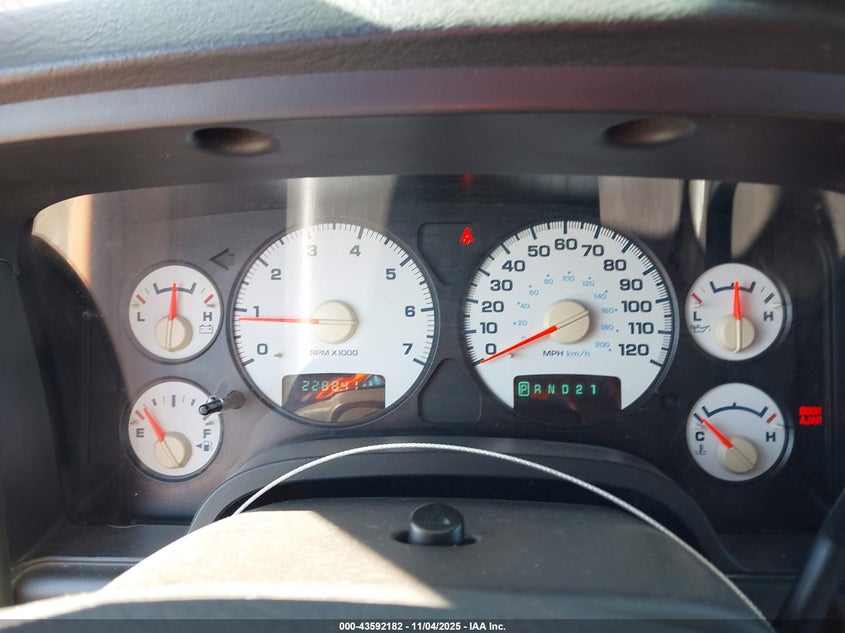 2004 Dodge Ram 1500 Slt/Laramie VIN: 1D7HA18D34J224124 Lot: 43592182