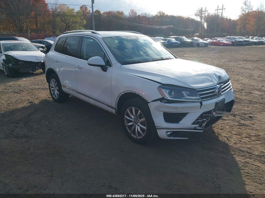VOLKSWAGEN TOUAREG V6 SPORT