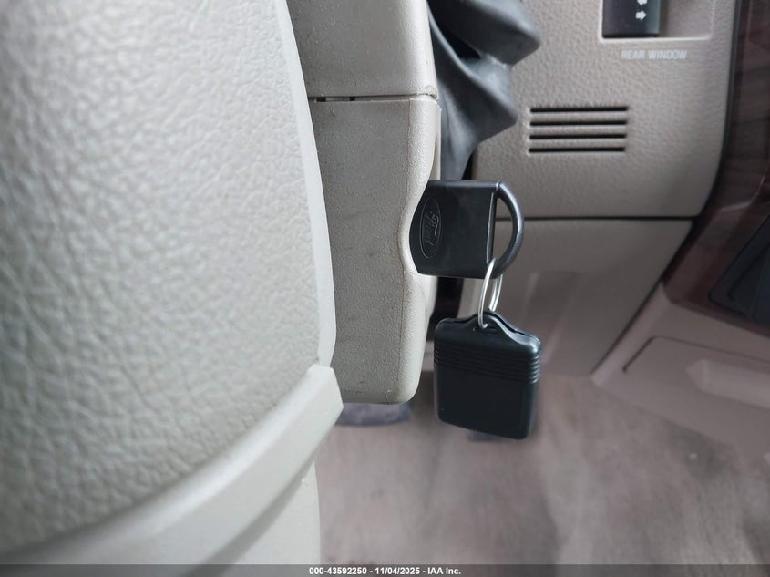 2008 Ford F-250 Fx4/Harley-Davidson/King Ranch/Lariat/Xl/Xlt VIN: 1FTSW21R78EA09874 Lot: 43592250