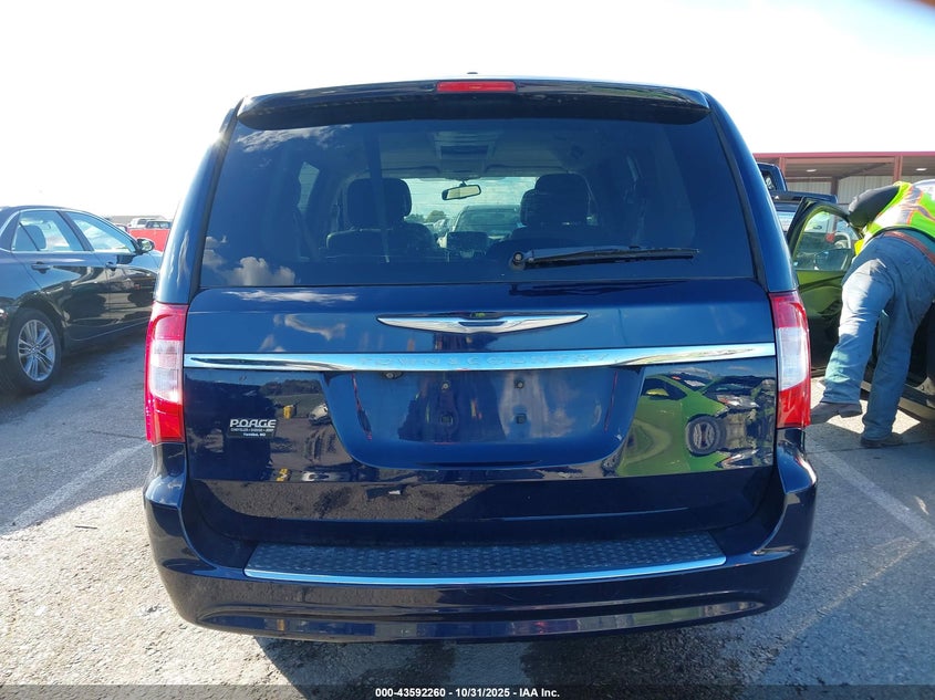 2016 Chrysler Town & Country Touring VIN: 2C4RC1BG0GR283532 Lot: 43592260