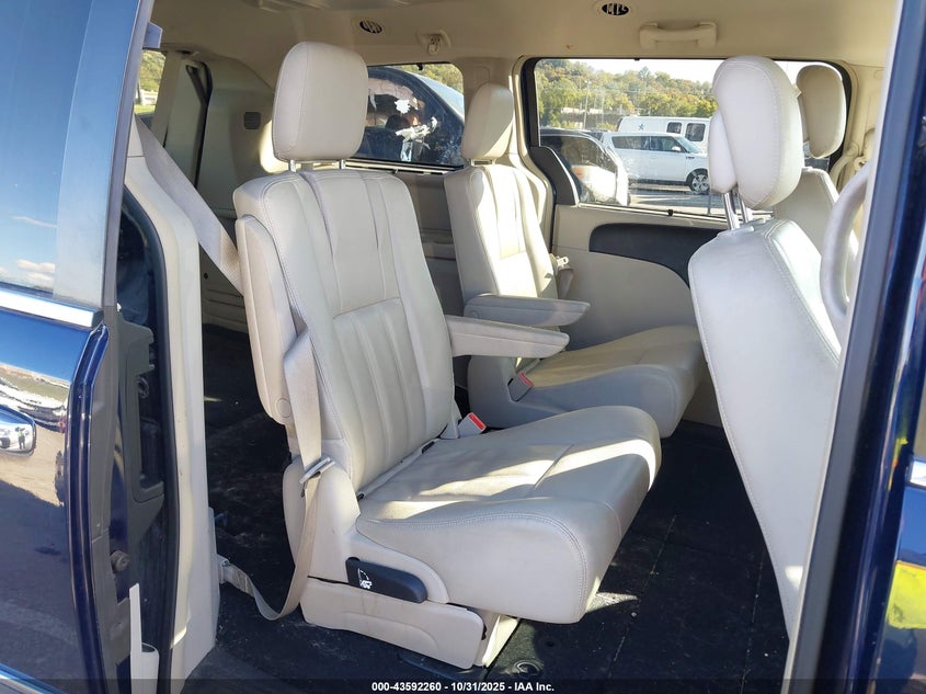 2016 Chrysler Town & Country Touring VIN: 2C4RC1BG0GR283532 Lot: 43592260