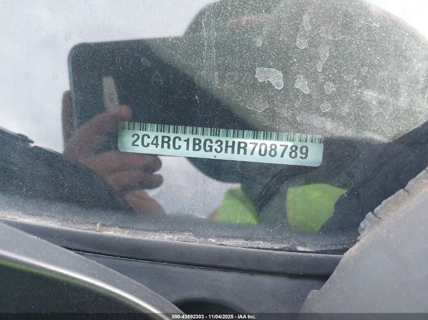 2017 Chrysler Pacifica Touring-L VIN: 2C4RC1BG3HR708789 Lot: 43592303
