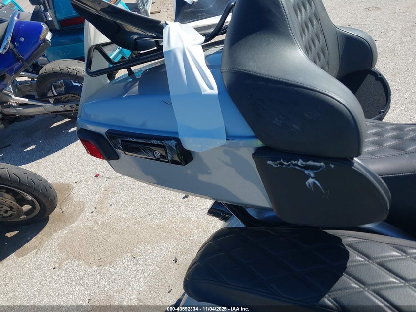 2017 Harley-Davidson Flhrxs VIN: 1HD1KVC2XHB665480 Lot: 43592334