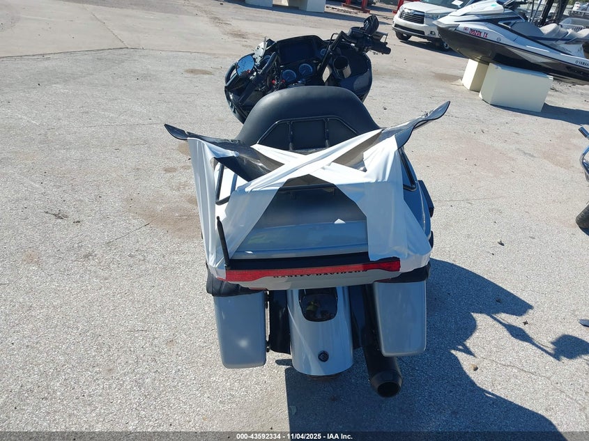 2017 Harley-Davidson Flhrxs VIN: 1HD1KVC2XHB665480 Lot: 43592334